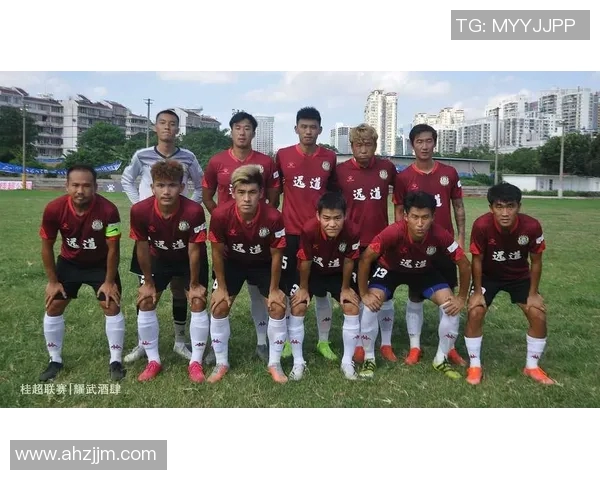 村超足球明星联袂献唱激情盛典点燃乡村文化新活力