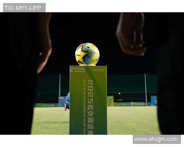 西安足球队个人能力提升的关键因素与发展路径探讨 西安足球队个人能力提升的关键因素与发展路径探讨