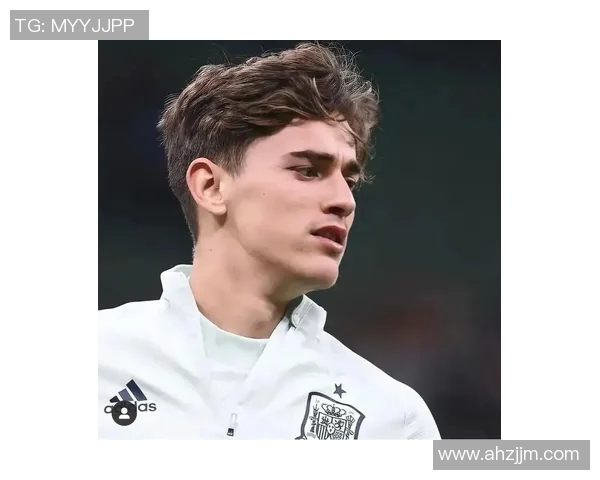 足球明星加维的魅力头像解析与背后故事分享