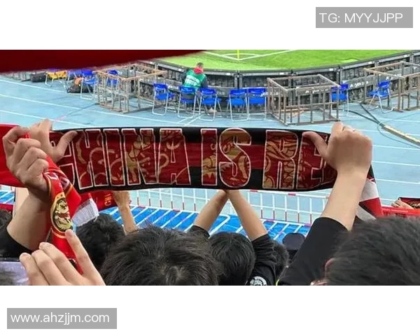 足球明星挑战话题标签引发热议球迷热情高涨的背后故事