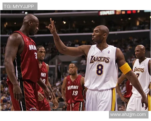 赛后分析:北京篮球队与成都篮球队的速度对决全景回顾 赛后分析:北京篮球队与成都篮球队的速度对决全景回顾