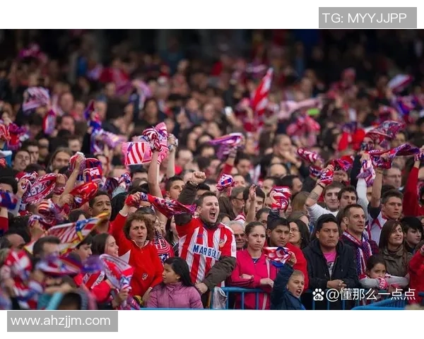 足球明星与粉丝同场竞技激情四溢共享绿茵场的快乐时光